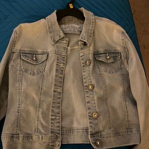 Light wash Jean Jacket